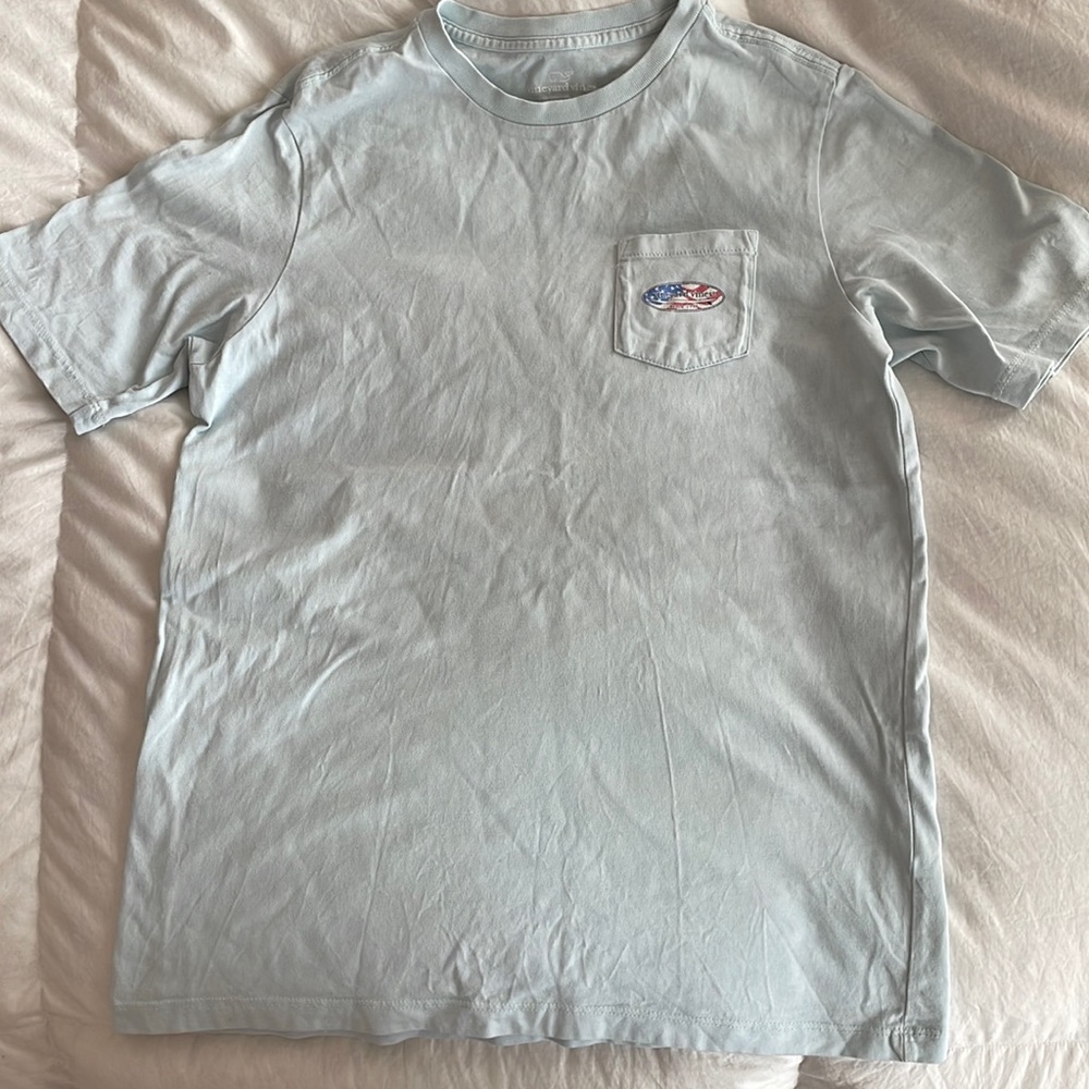 Vineyard Vines Boys light blue tshirt